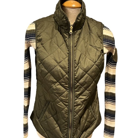 OLD NAVY Sz M Lightweight Quilted Vest Heritage Green Size Medium - Picture 3 of 10